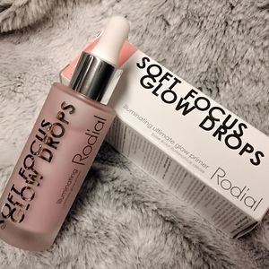 Rodial Soft Focus Glow Drops